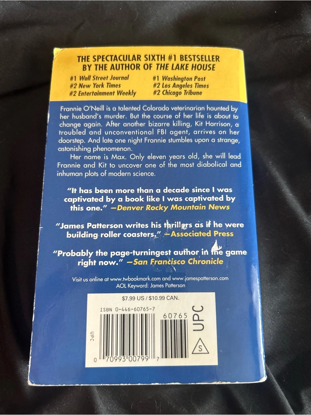 James Patterson - When the Wind Blows Coffee Table Book in Blue